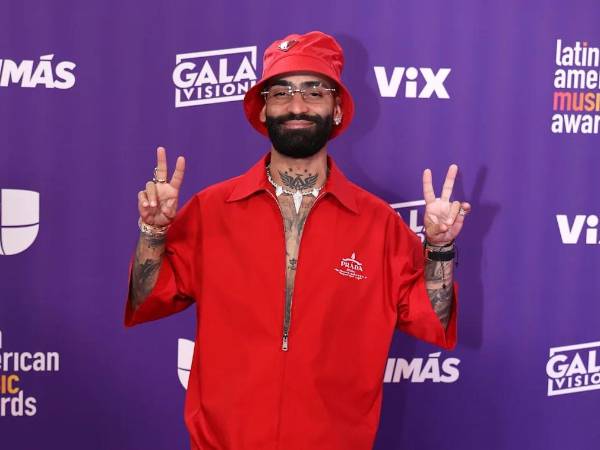 El cantante puertorriqueño Arcangel.