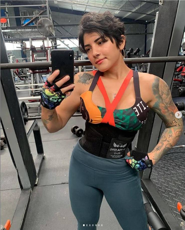 Aileen López es adicta al gimnasio, empezó de lleno en 2019 cuando pesaba 120 libras y ahora la báscula marca 152. 