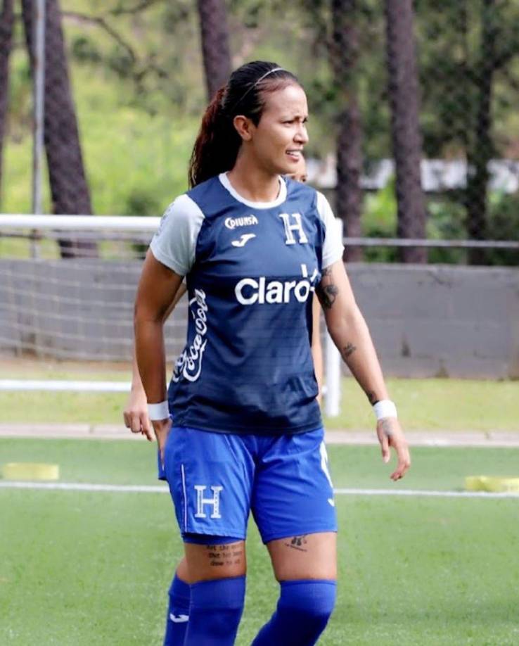 Bárbara Murillo - La defensa catracha es una de las legionarias que tiene la Bicolor en el fútbol de Europa. Bárbara milita en el FC Dorbirn de Austria.