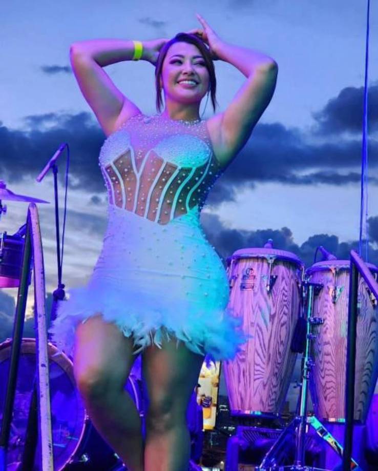 Tanto fue el revuelo que Milagro tuvo que dar declaraciones para aclarar si es o no su pareja quien la acompañaba en esas “románticas fotografías”. 