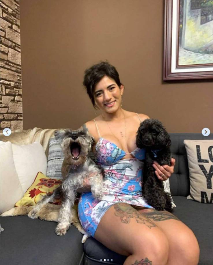 Aileen López también es amante de los perros.