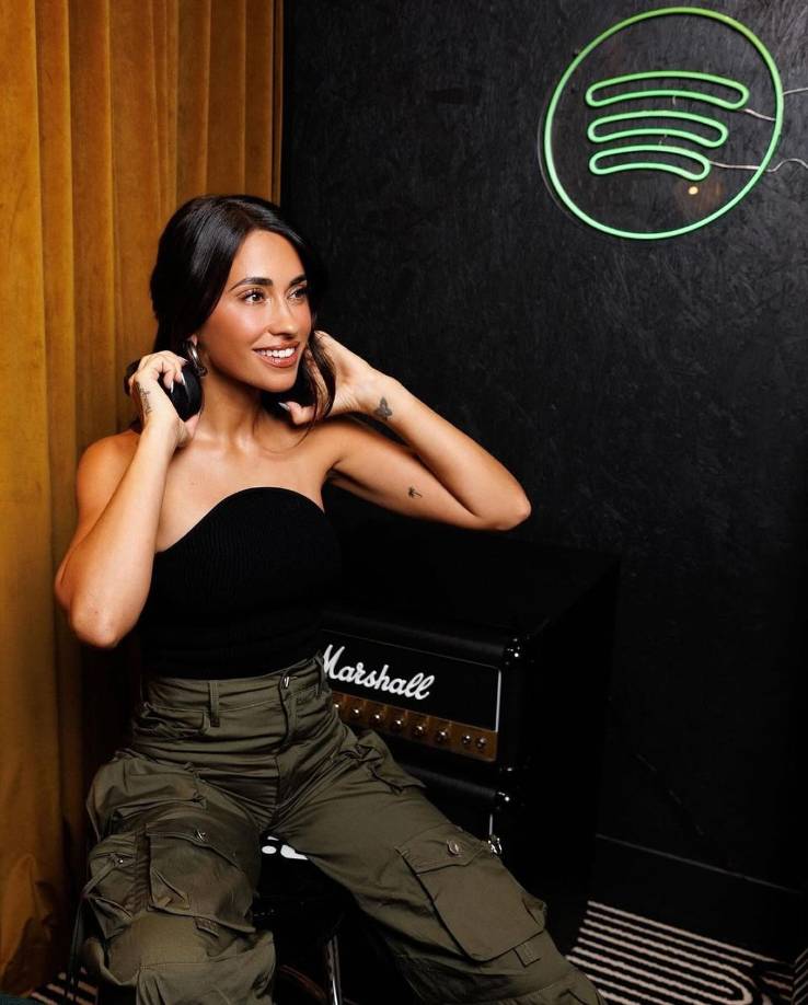 Roccuzzo visitó hace unos días sus instalaciones y llegó a un acuerdo para lanzar su propia playlist con música para el entrenamiento.