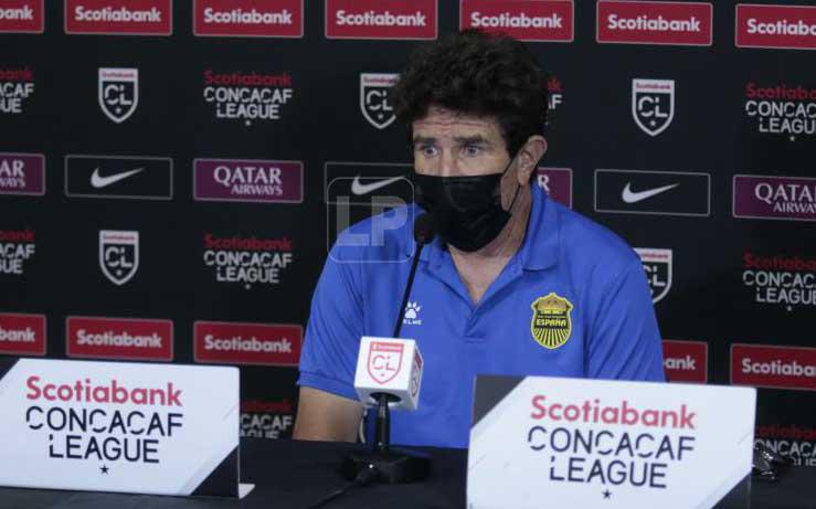 Héctor Vargas se queja del arbitraje tras eliminación del Real España: “Hubiese sido diferente”