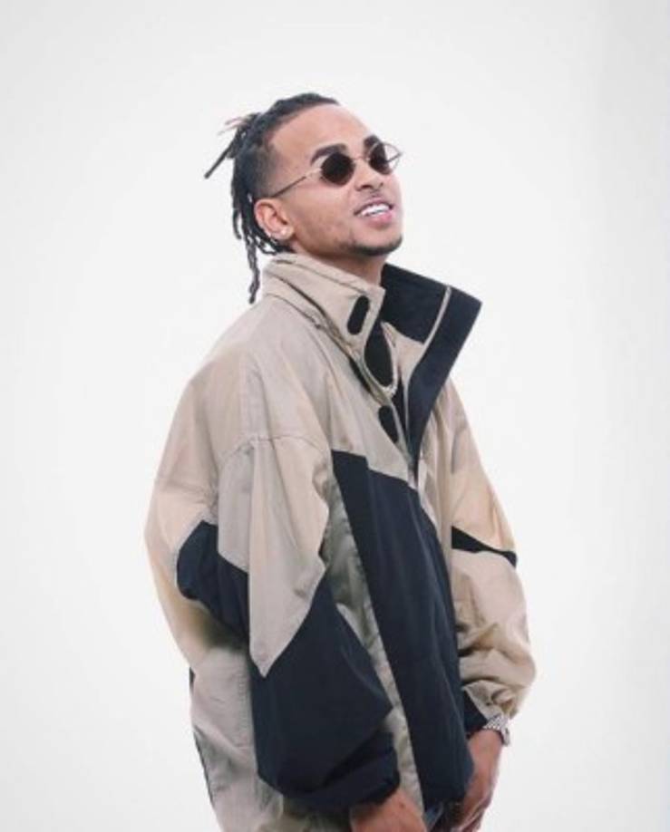 Sin embargo su nuevo look dividió a los fans, ya que algunos escribieron lo siguiente: 'Mucho mejor tu corte de pelo'; 'Estabas más bonito con tu look anterior'; 'Te ves guapísimo'. Sin embargo, otros le cuestionaron: '¿Por qué se hizo eso?'; 'Se veía mejor antes'.<br/>