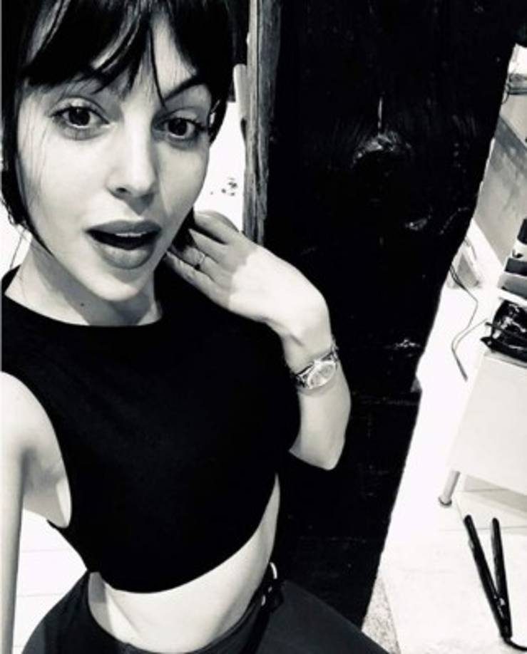 Georgina se ve increíble a pesar de que tan solo han pasado cuatro meses desde que tuvo el parto de su hija Alana Martina.