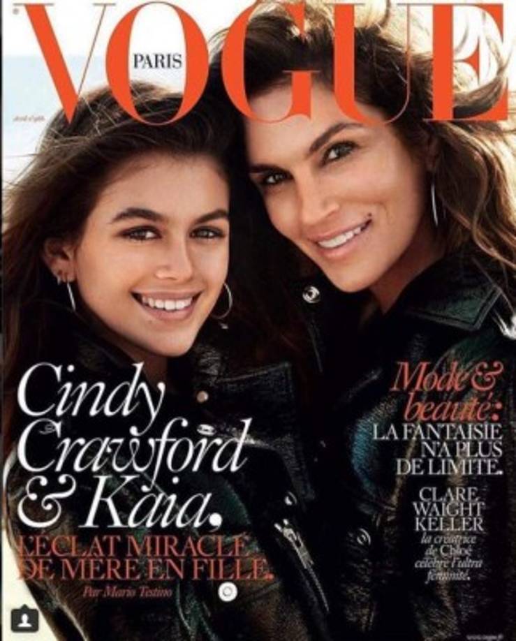 Kaia ha heredado la belleza de su madre Cindy Crawford, y su parecido es innegable. Todo apunta a que la joven tendrá una carrera como modelo igual de exitosa que su progenitora. Juntas han posado para revistas famosas.