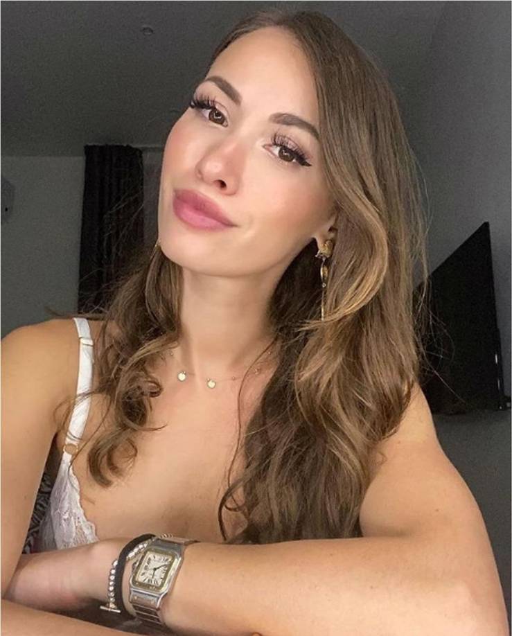 En medio de la polémica con Arthur Cabral, la propia Rossella Petrillo se ha pronunciado respecto al video y ha puesto paños fríos a la situación.