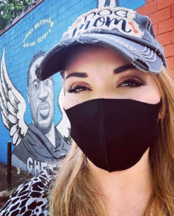 “Muy triste. Mis más sentido pésame para su familia. Descanse en paz colega”, aseguró Tony Dandrades, corresponsal de Primer Impacto.