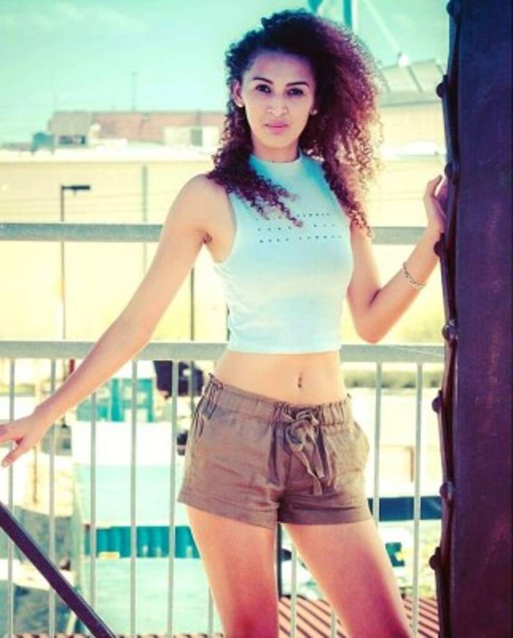 La chica es de Puerto Cortés, es del pueblo Calán Baracoa.