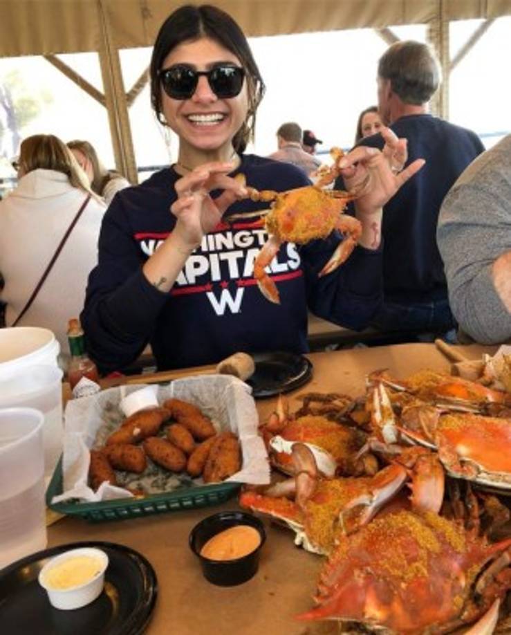 Mia Khalifa ahora se dedicará a su pasión, la cocina.