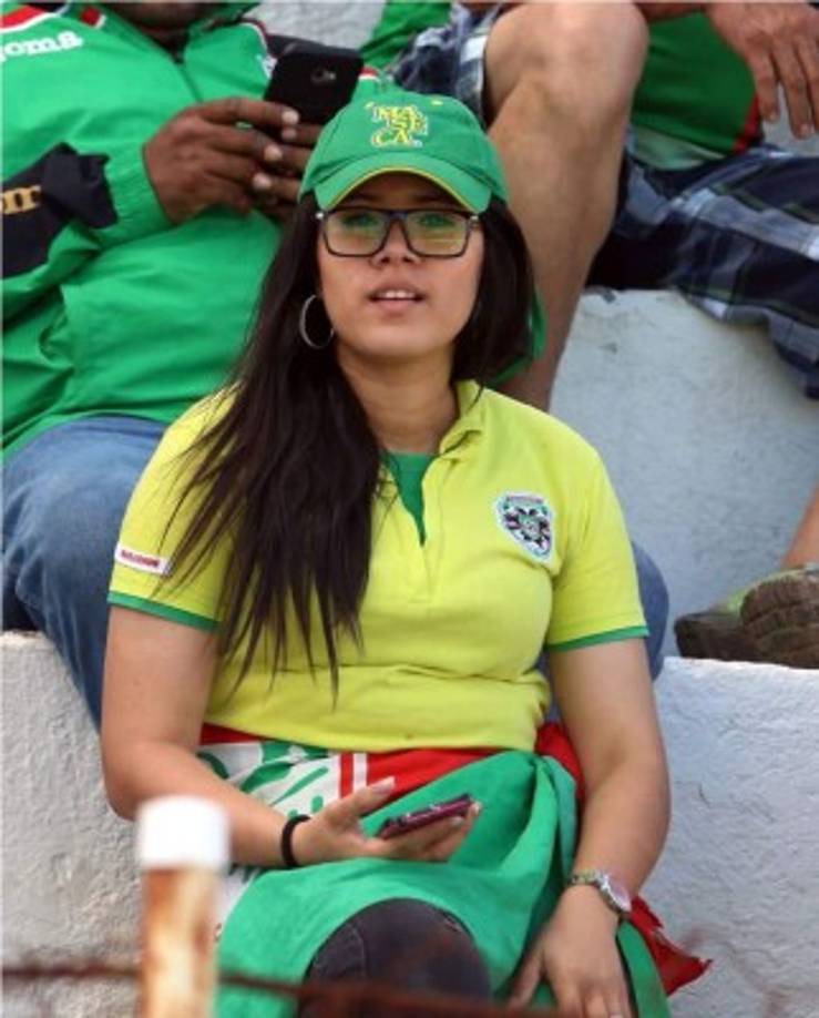 Muchas aficionadas del Marathón viajaron a Siguatepeque para apoyar al equipo contra el Real de Minas.