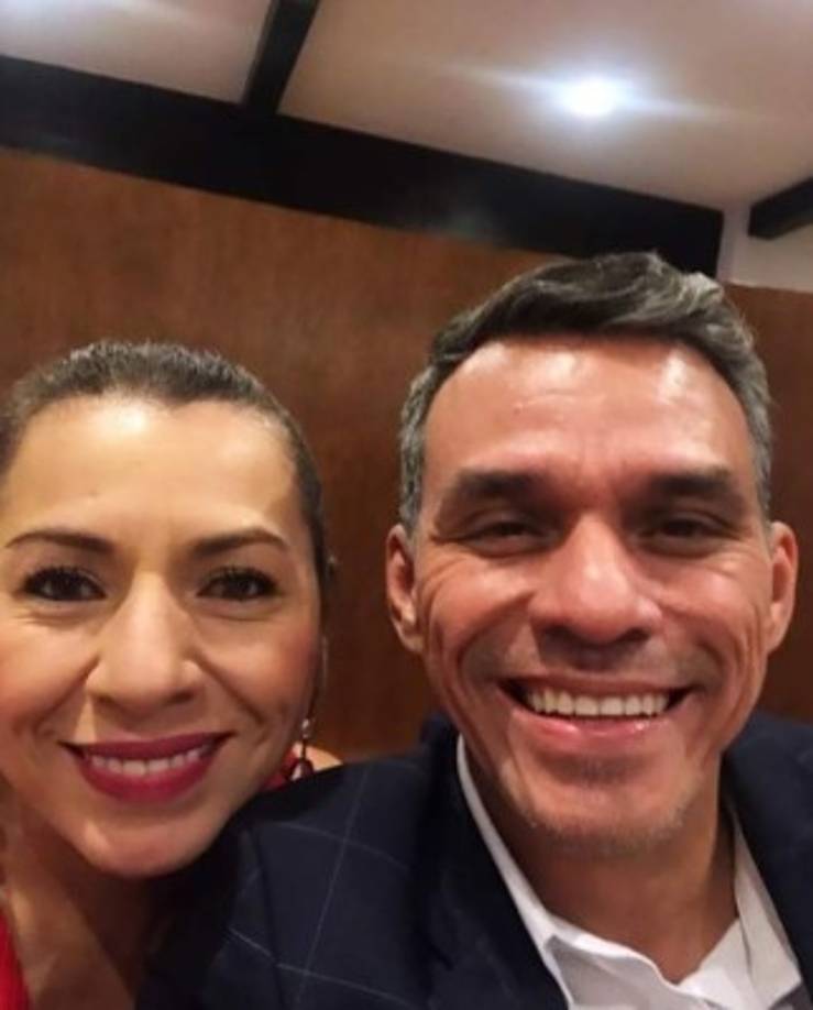 En diferentes conferencias dio testimonio sobre el proceso que vivia con la enfermedad:<br/>“Mis tiempos de adoración en medio de la quimioterapia, ponía mis alabanzas, mi esposa enfrente, los doctores pasaban y decían: usted está más rosado ¿Por qué no se le cayó el pelo?, ¿Por qué usted sale caminando como que leche le dieran a tomar?. Tuve que tomar la decisión de entender que hay cosas que Dios empieza hacer en nosotros que traen una profundidad tan grande que te hace avanzar cuando pareciera que tu no estas avanzando” expresó el pastor en una de sus conferencias.