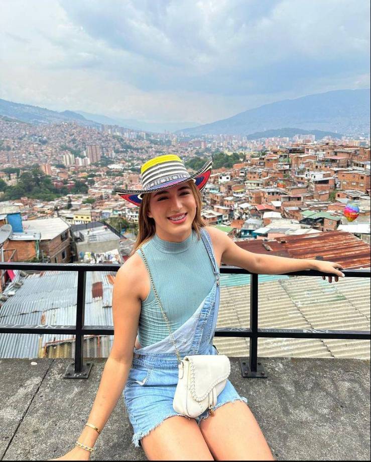 A través de sus redes sociales ha compartido su experiencia en este viaje. 