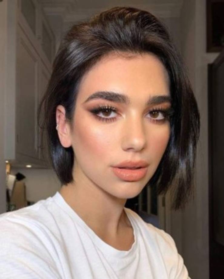 Dua se ha enfrentado a las críticas desde su infancia.