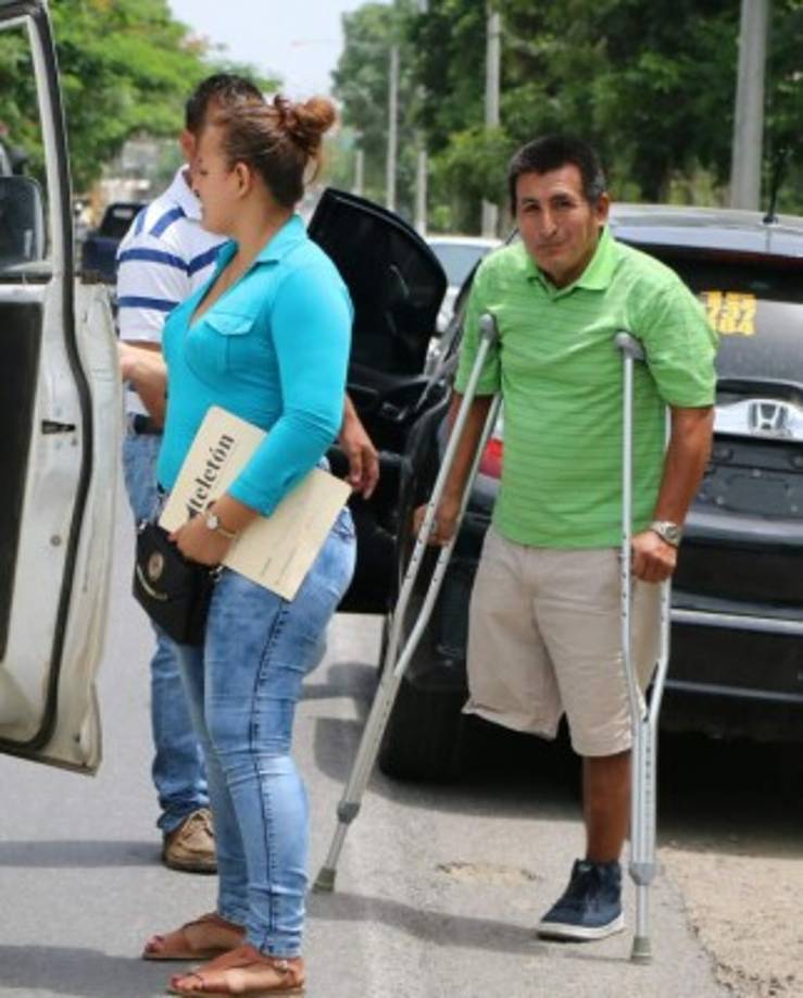 Si tener que caminar ya es difícil, lo es más aún tener que hacerlo en muletas.