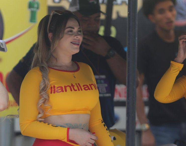 Ana Bautista es una de las bellas edecanes que roba suspiros en la Gran Final.