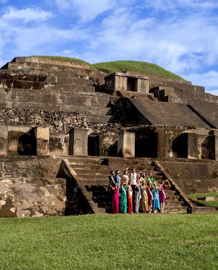 Entre playas y montañas, también han degustado algunos de los platillos típicos propios de esa nación, así como diferentes bebidas como el café.