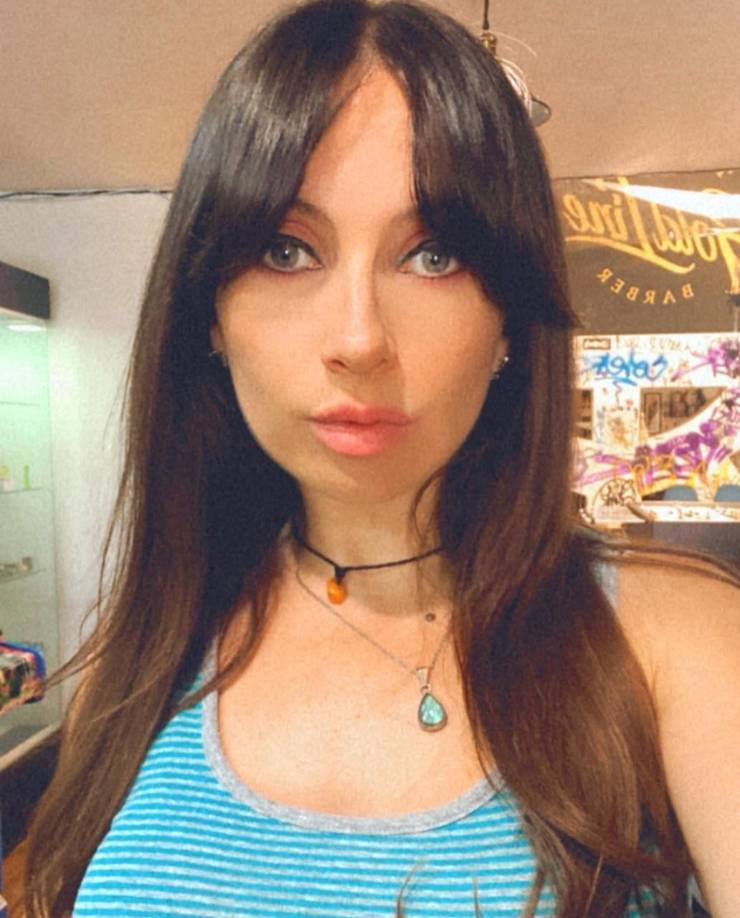 Según los informes, en ese incidente, Antonio "N" arrojó a Edna desde el tercer piso de un edificio. Afortunadamente, Edna cayó en una viga, luego en una marquesina y finalmente en el suelo. Sin embargo, los golpes que amortiguaron su caída le causaron fracturas en una pierna, un brazo y la nariz, así como golpes en el rostro y la cabeza.