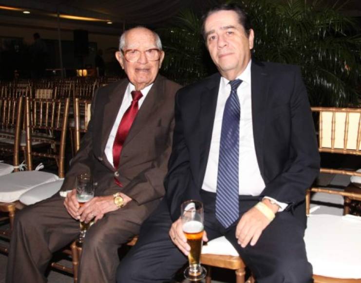 Jorge Bueso Arias y Manuel Venancio Bueso.