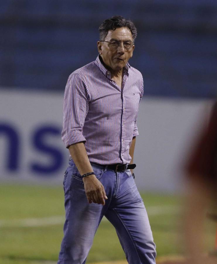 Salomón Nazar tiene que ganar sí o sí contra Génesis.