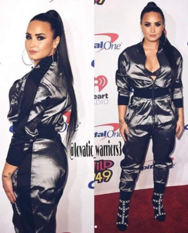 Cabe mencionar que la imagen de Demi Lovato ya llegó a tener más de tres millones de 'Me gusta', sin duda alguna, un récord que muy pocas celebridades logran obtener en redes sociales.