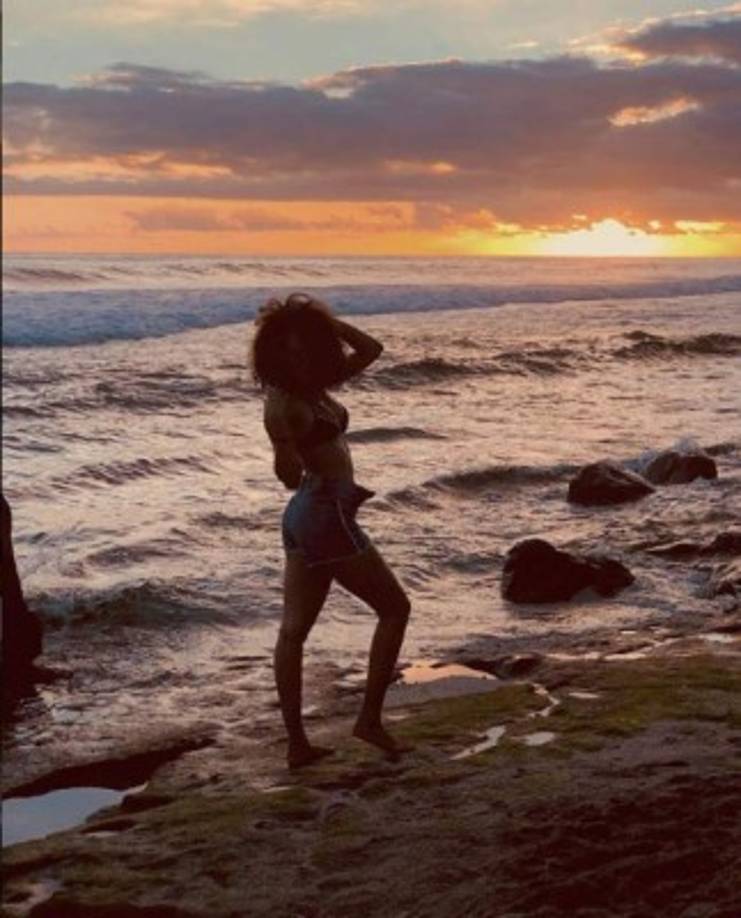 Los rumores de una relación entre ambos nacieron en mayo, cuando la joven asistió a un partido del Paris Saint-Germain.