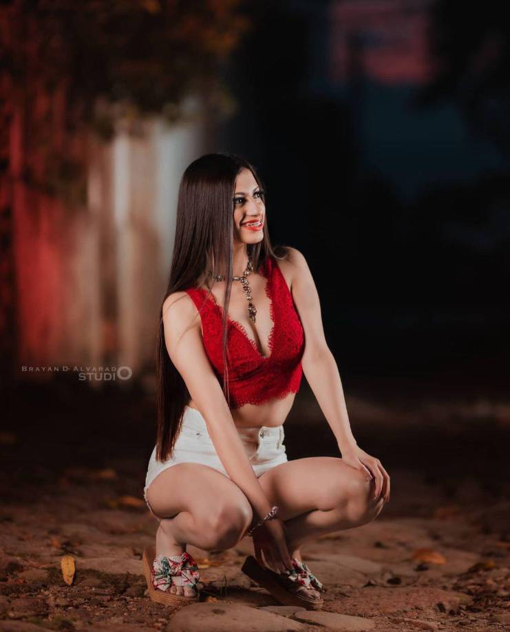 Gloria Alicia solía compartir fotografías de sesiones fotográficas. 