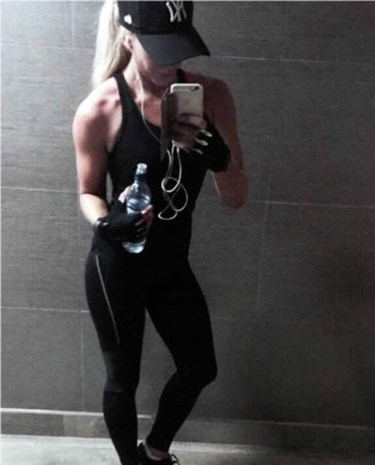 Ella cree que en el hotel sabían lo que pasaba por el hecho de que la habitación estaba a su nombre y se pagó en efectiva. 'Él sabía lo que estaba haciendo', denunció.