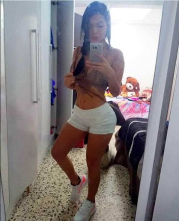 Sobre Ronaldinho dijo: 'Fue muy humilde con todos los que le pedimos fotos. A mí me invitaron porque soy amiga de los organizadores'.