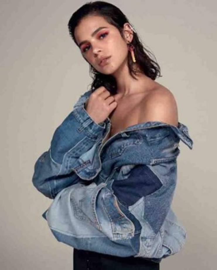 Bruna volvió a deslumbrar a sus seguidores con otro look muy atractivo.