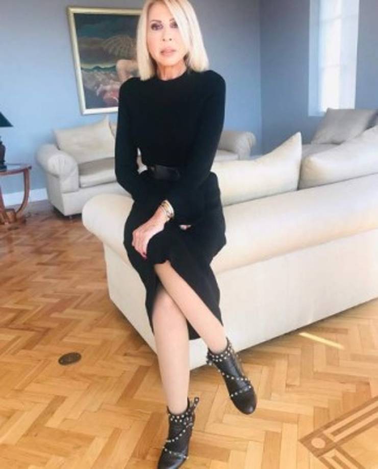 En el año 2000, Laura Bozzo causó polémica al iniciar una relación sentimental con el argentino Christian Suárez, 24 años menor que ella y ex integrante del grupo musical argentino Complot, finalizando la relación en julio de 2017.