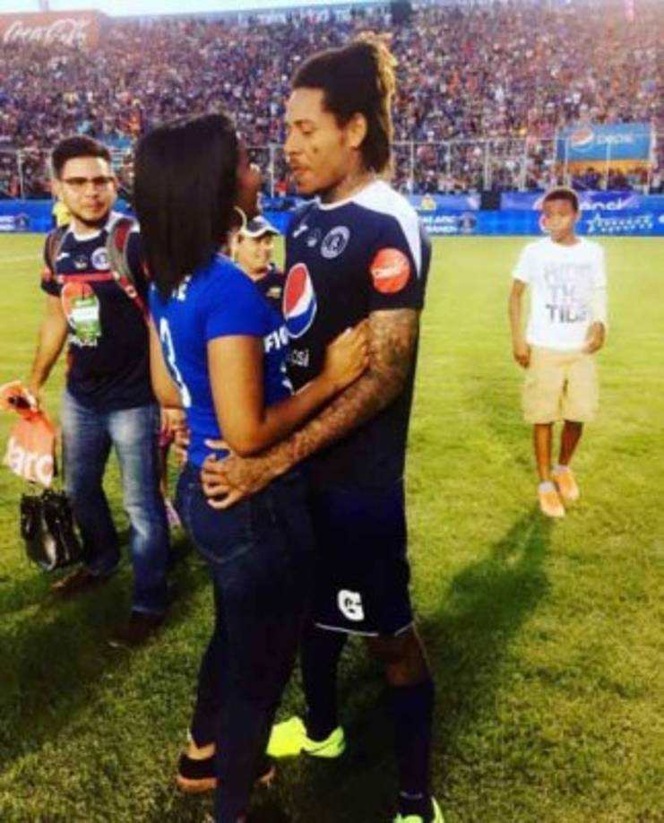 Edlin Navarro es la chica que conquistó el corazón del defensa Henry Figueroa del Motagua