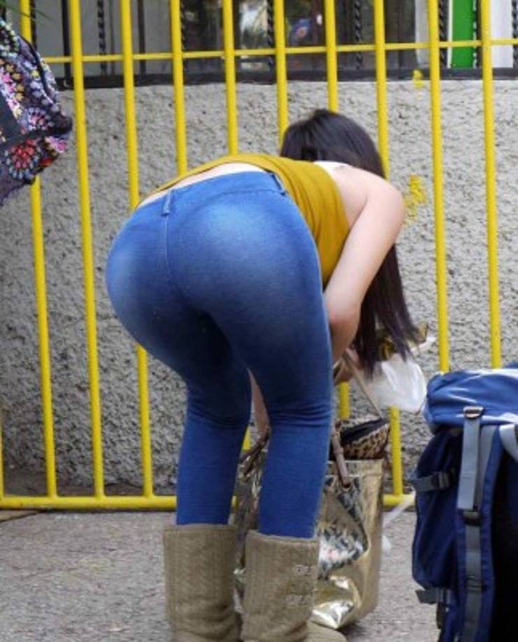 Las fotos dejan muy poco a la imaginación de sus compañeros.