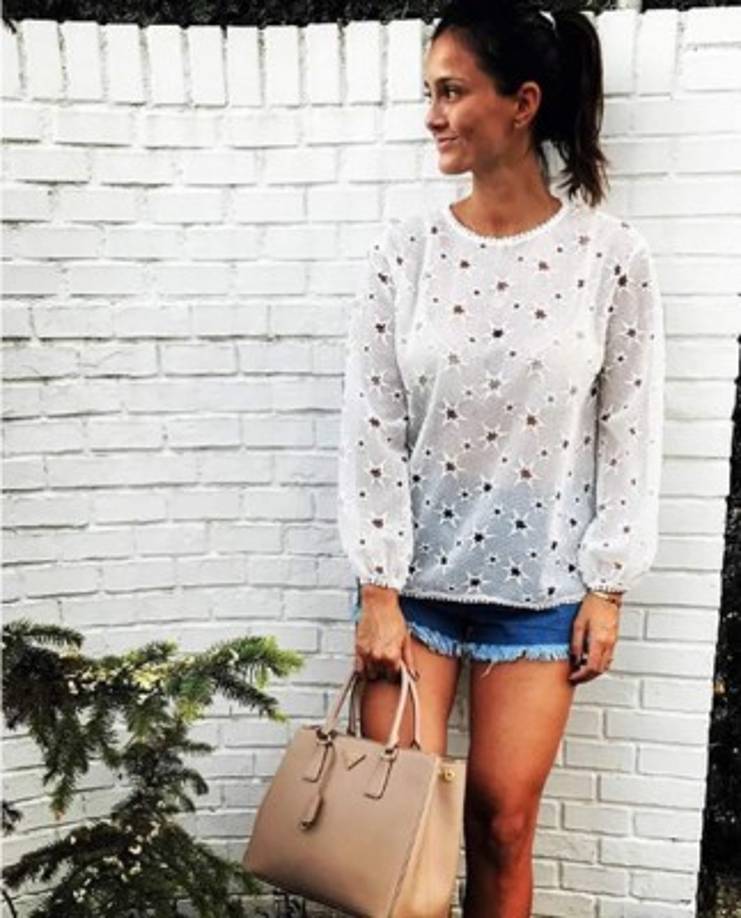 Macarena Rodríguez - Es la esposa de Lucas Vázquez. La pareja se casó el 2017 tras cinco años de relación y el año pasado, tras la final de Kiev en la que el Real Madrid ganó su 13ª Champions, nació el primer hijo de la pareja, Lucas.