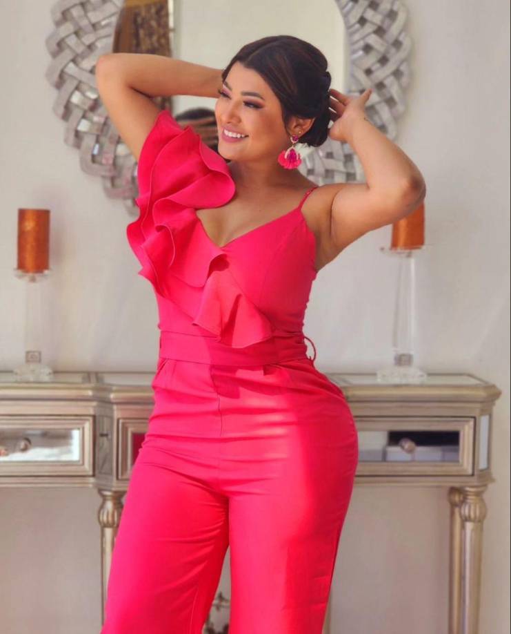 Milagro Flores, también aseguró que le sugirieron hacerse una limpia, pero ella no cree en esas cosa y que se cubre con el espíritu santo.