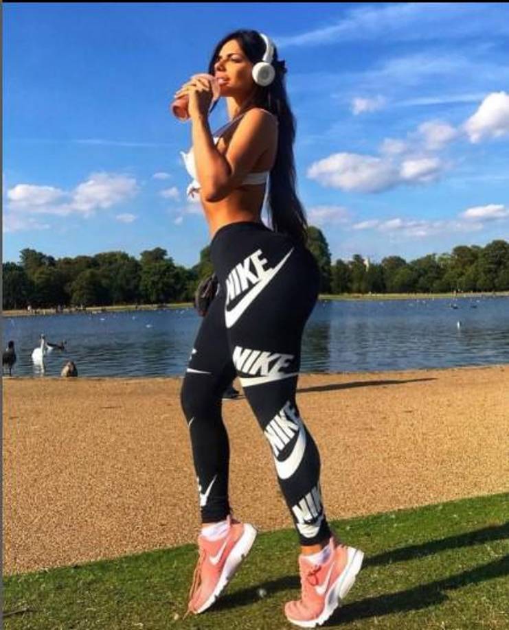 Cortez ostenta el premio de Miss Bum Bum 2015 y 2019, un certamen que premia al “mejor trasero”.