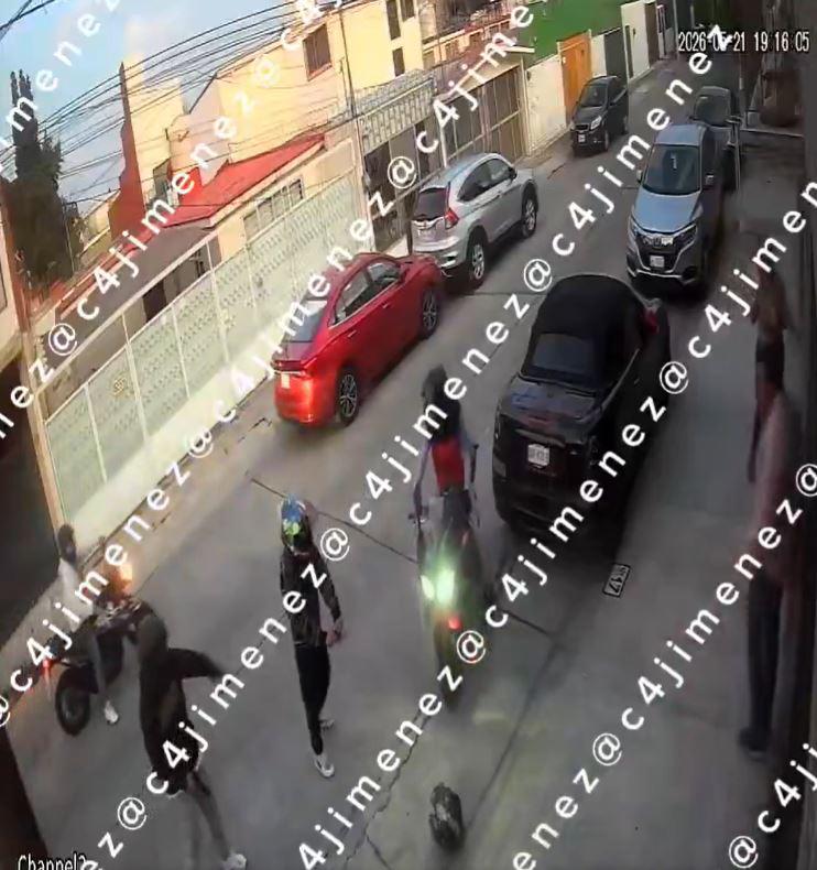 Mamá, yo no hice nada: sicario y robamotos llora al ser capturado