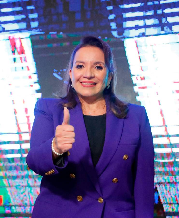 Xiomara Castro, la única mujer gobernando en América