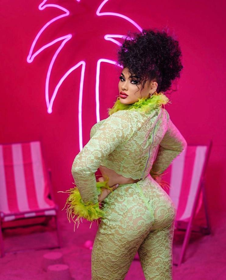 ”Lo que sé, es que simpre las personas sacan todo de contexto, pero no es cierto”, fueron las palabras de Cesia en su primera intervención ante las cámaras de medios de comunicación.