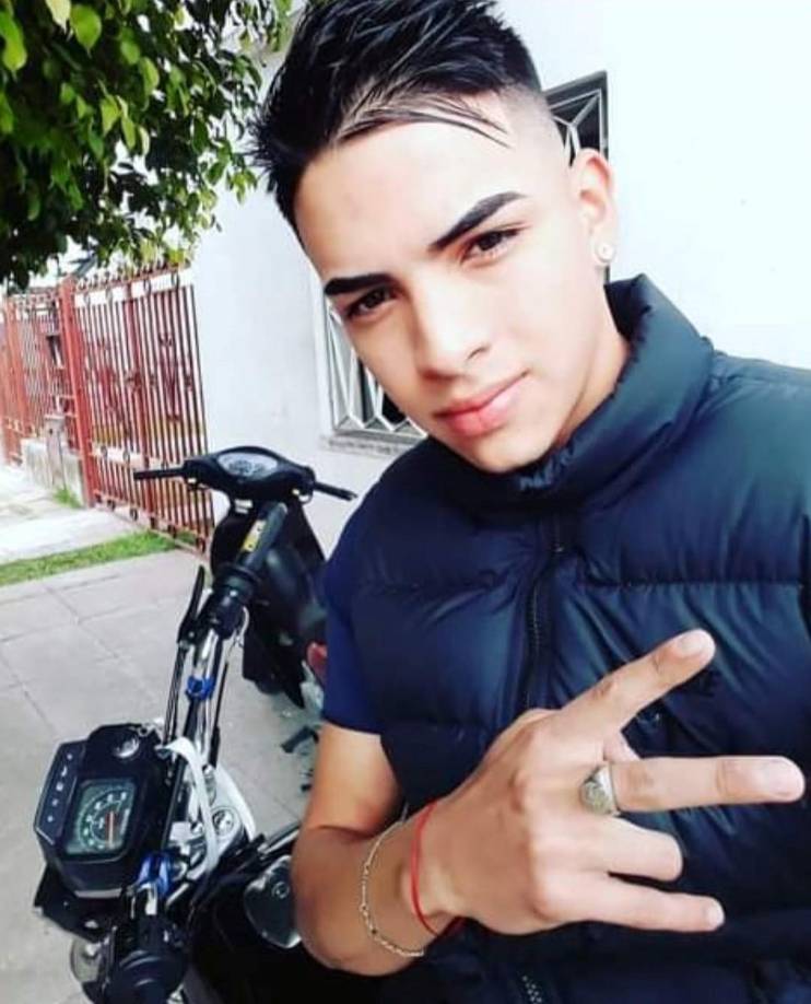 Esto ocurrió en una casa de la localidad bonaerense de Isidro Casanova, Buenos Aires, Argentina.