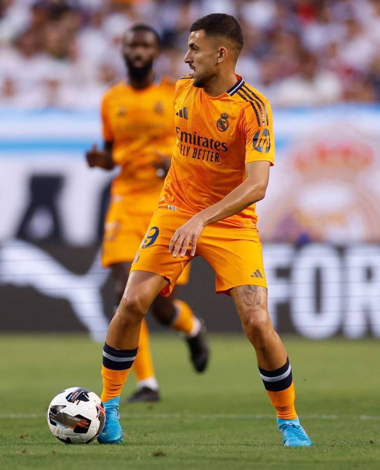 Dani Ceballos podría salir del Real Madrid y el jugador se lo está pensando. Según Diario Marca. El Betis y el Mónaco de Francia también lo quieren.