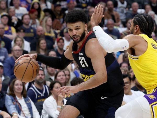 Con 99-99 y en los últimos segundos, Jamal Murray anotó los puntos para llevarse el segundo juego sobre Lakers