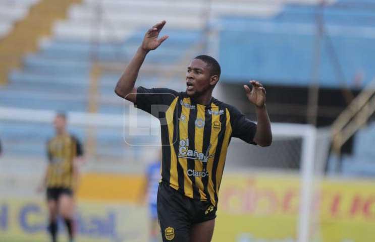 Yeison Mejía avisa al Alajuelense: “Si ellos nos metieron tres en la ida, Real España puede hacer cuatro allá”