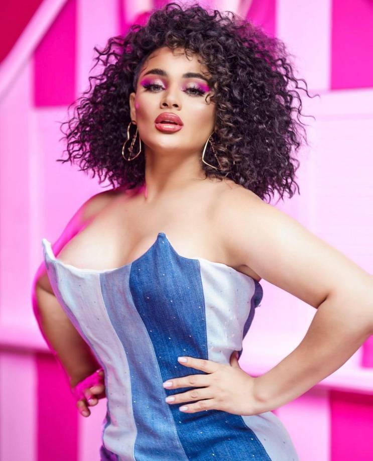 ”Era una casa particular de alguien de México, estabamos compartiendo entre artistas, celebrando y despidiéndonos de todo el trabajo que hicimos durante tres días, era para recompensarlo”, dijo la hondureña.