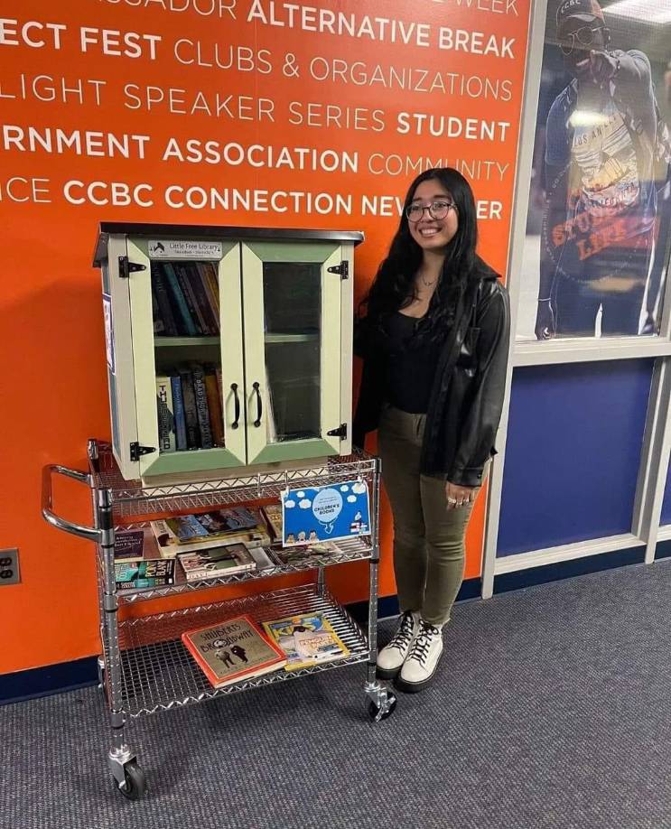 El hombre, identificado como Habeneyon Belai, de 22 años, dejó una nota en la que menciona que su relación atravesaba un mal momento; las autoridades creen que es oriundo de Florida.