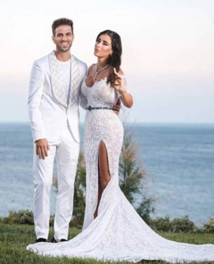 Daniella Semann ha lucido un vestido del diseñador libanés Georges Hobeika.