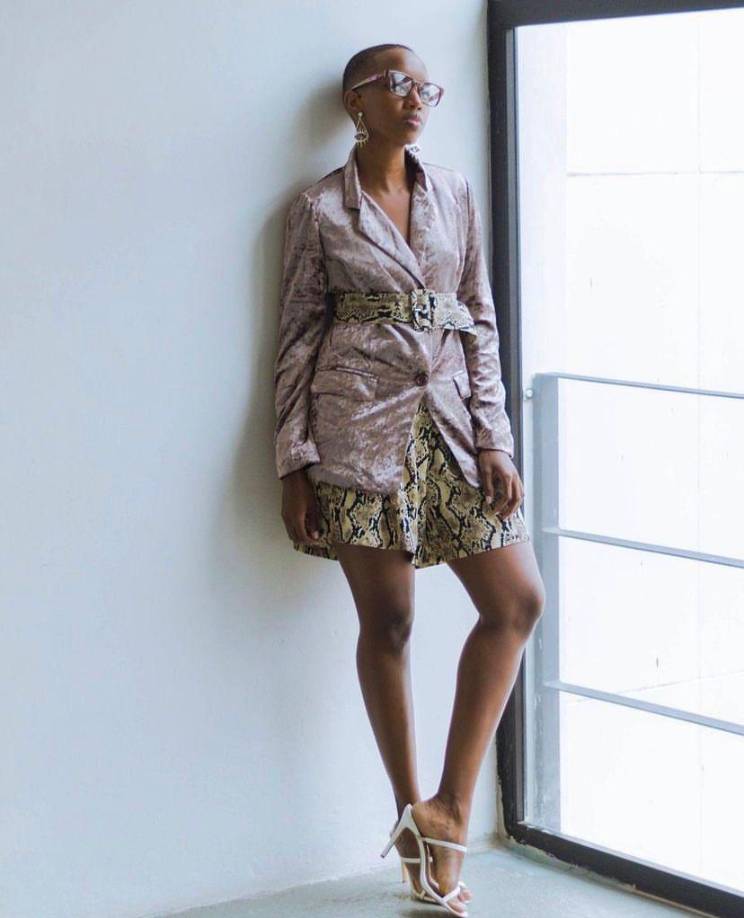 Es originaria de la comunidad garífuna de Iriona Viejo en el departamento de Colón.