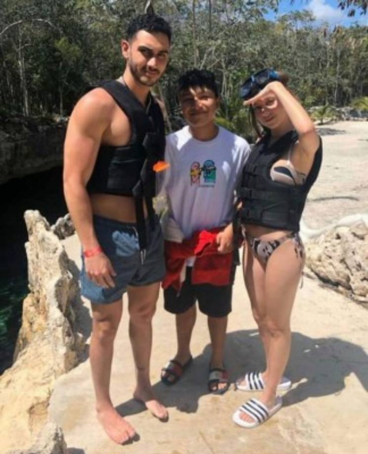 Pero antes de que estallara la pandemia del COVID-19 en México, Expósito tuvo la oportunidad de pasar unos días a lado de Speitzer.<br/>