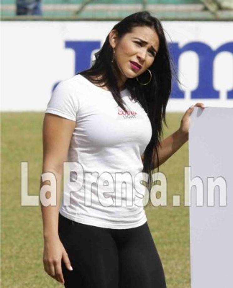 En los juegos de local del Marathón siempre encontramos belleza.