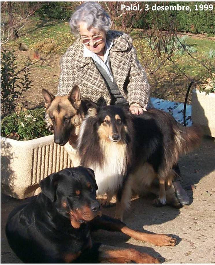 Su ritmo pausado, considera su familia, la ha ayudado a acumular años con buena salud. 